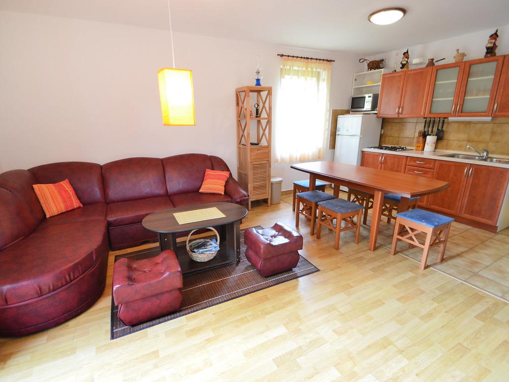 Holiday Home Coprnicka Hisa Skrad Εξωτερικό φωτογραφία